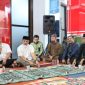 Asisten Administrasi Umum Pemerintah Kabupaten (Pemkab) Kutai Kartanegara (Kukar), Dafip Haryanto hadir dalam acara Buka Puasa Bersama (Bukber) sekaligus syukuran Diskominfo Kukar atas diraihnya panji keberhasilan pembangunan bidang Statistik Sektoral tahun 2023 tingkat provinsi Kalimantan Timur (Kaltim).