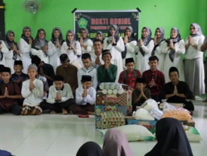 Bersedekah Di Bulan Ramadhan, PIISEI Gelar Kegiatan Peduli Sosial Di Tenggarong