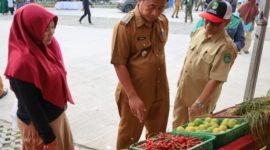 Jaga stabilitas pasokan dan harga pangan jelang Hari Besar Keagamaan Nasional (HBKN) Puasa dan Idul Fitri 2024 di Kukar diselenggarakan Gerakan Pangan Murah Untuk Masyarakat.