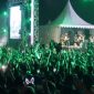 Penutupan Festival Pesta Laut Pesisir Nusantara 2024 di Samboja dimeriahkan Band Guyon Waton dari Yogyakarta
