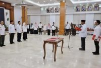 Bupati Kukar Edi Damansyah melantik 6 Pejabat Pimpinan Tinggi Pratama Pemerintah Kabupaten Kukar, Rabu (6/3/2024)