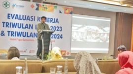 Dinas Kesehatan (Dinkes) selenggarakan rapat Evaluasi Kinerja Bidang Kesehatan Triwulan IV Tahun 2023 dan Triwulan I Tahun 2024 di Hotel Fugo, Samarinda, Sabtu (9/3/2024).