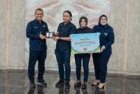 Dapat 500 Gram Dari Pegadaian, Pak Dede Sah Jadi Sultan!