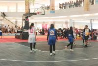 Ket. Foto: Kejuaraan Basket 3x3 di Atrium Big Mall yang diselenggarakan oleh Dispora Kaltim.
