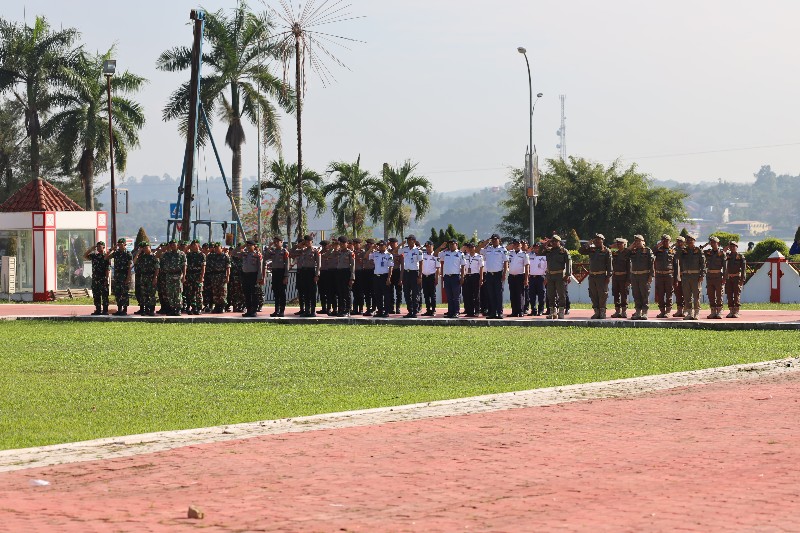 Upacara dalam rangka Peringatan Hari Sumpah Pemuda (HSP) ke 96 tahun 2024 di halaman Kantor Bupati Kukar, Senin (28/10/2024).