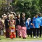 Upacara ziarah dan tabur bunga di Taman Makam Pahlawan (TMP) Bukit Biru Tenggarong, Senin (28/10/24).
