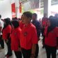 Para peserta Training Camp (TC) Mandiri delegasi Porprov Korpri Kabupaten Kutai Kartanegara di Halaman Kantor Dinas Kepemudaan dan Olahraga Kutai Kartanegara, Senin (18/11/24).