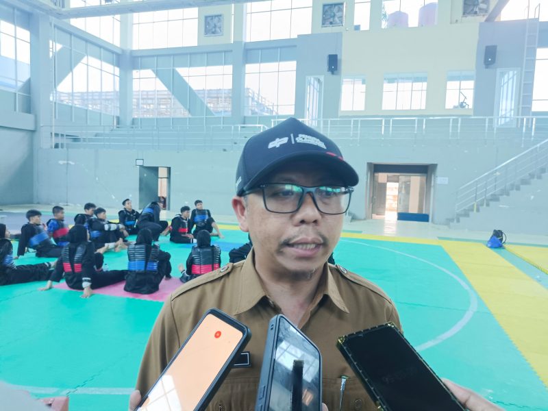 Ket. Foto: Kepala Bidang Peningkatan Prestasi Olahraga Dispora Kaltim, Rasman Rading.