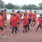 Ket. Foto: Para Atlet Akademi DBON Saat Berlatih di Gor Kadrie Oening (Foto: Dok. Dispora Kaltim).