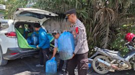 Dinas Kelautan dan Perikanan (DKP) Kutai Kartanegara (Kukar) melepaskan bibit ikan puyu sebanyak 45 ribu di Danau Kenohan, Desa Muara Wis, Kecamatan Muara Wis, pada Jumat (8/11/2024).