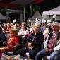 Kegiatan Festival Seni dan Budaya Persekutuan Dayak Kalimantan Timur (PDKT) ditutup oleh Plt Kepala Dinas Pariwisata Kabupaten Kutai Kartanegara (Kukar) Sugiarto dengan pemukulan Gimar di Halaman Parkir Stadion Rondong Demang Tenggarong, Sabtu ( 16/11/24).