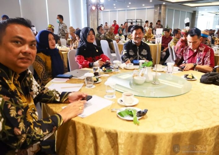 Sekda Sunggono hadiri Dialog publik masyarakat adat di Samarinda