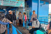 Polsek Samboja gelar Patroli Dialogis Gabungan Bersama Koramil Samboja di daerah hukum Polsek Samboja, Kabupaten Kutai Kartanegara, pada hari Minggu (3/11/2024).