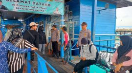 Polsek Samboja gelar Patroli Dialogis Gabungan Bersama Koramil Samboja di daerah hukum Polsek Samboja, Kabupaten Kutai Kartanegara, pada hari Minggu (3/11/2024).