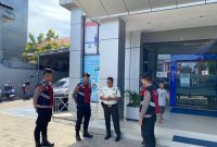 Satuan Samapta Polres Kutai Kartanegara gelar kegiatan rutin yang ditingkatkan (KRYD) untuk mengembangkan ketertiban dan keamanan masyarakat (Kamtibmas), pada Senin (4/11/2024).