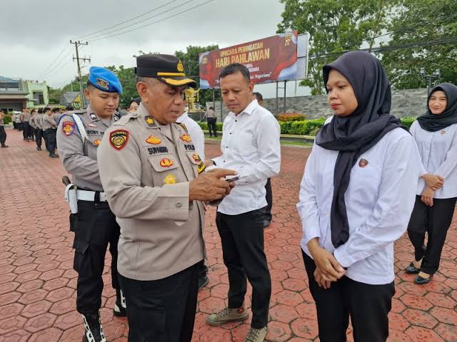 Propam Polres Kukar gelar kegiatan Penegakan Ketertiban dan Disiplin (Gaktibplin) di lingkungan Polres Kukar, pada Senin (11/11) pagi. 