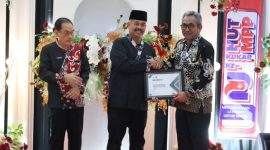 Bupati Kutai Kartanegara (Kukar) Edi Damansyah hadiri Hari Ulang Tahun (HUT) Mall Pelayanan Publik (MPP) Kukar ke 2 di gedung MPP Kompleks Perkantoran Bupati Kukar, Kamis (5/12/24).