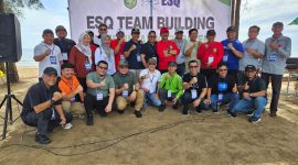 Sekretariat Daerah Kabupaten Kutai Kartanegara melalui Bagian Organisasi gelar  Program Building Kukar persiapkan tim tangguh untuk 2025 di Watu Beach Lamaru, Balikpapan.