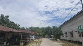 Pemerintah Desa Loa Sakoh, Kecamatan Kembang Janggut, Kabupaten Kutai Kartanegara (Kukar), memfokuskan penggunaan Anggaran Pendapatan dan Belanja Desa (APBDes) tahun 2025 pada peningkatan fasilitas desa serta program pemberdayaan masyarakat.
