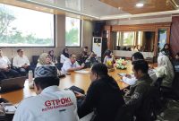 Dinas Pemberdayaan Masyarakat dan Desa (DPMD) Kabupaten Kutai Kartanegara (Kukar) terus mendorong proses transformasi kelembagaan Posyandu menjadi Posyandu 6 Standar Pelayanan Minimal (SPM), sesuai amanat Permendagri Nomor 13 Tahun 2024.