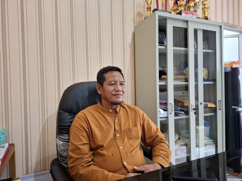 Kepala Desa Sumber Sari Sutarno