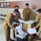 Dinas Pemberdayaan Masyarakat dan Desa (DPMD) Kabupaten Kutai Kartanegara (Kukar) bersama Dinas Kearsipan dan Perpustakaan (Diarpus) Kukar memusnahkan arsip yang sudah tidak memiliki nilai guna, Senin (11/8/2025).